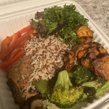 Redbud Kitchen - Happy hummus bowl - American Near Me - Knoxville, Tennessee