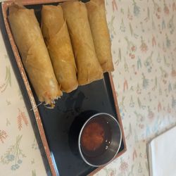 OBA Noodle Bar - Veggie spring rolls