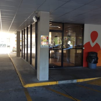 The Montrose Center - Entrance to the building - Health & Medical Near Me - Houston, Texas