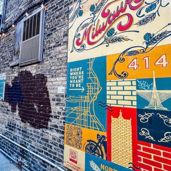 Black Cat Alley - Mural - Public Art Near Me - Milwaukee, Wisconsin