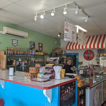 Rustic Gate Creamery - a woman at the counter - Ice Cream & Frozen Yogurt Near Me - Jenks, Oklahoma