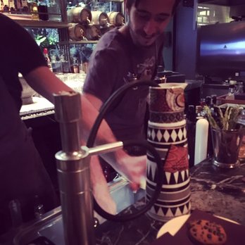 Finn Karaköy - Gastropubs Near Me - Istanbul, 34 Finn Karaköy - Gastropubs Near Me - Istanbul, 34