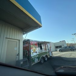 El TacorRiendo Taqueria