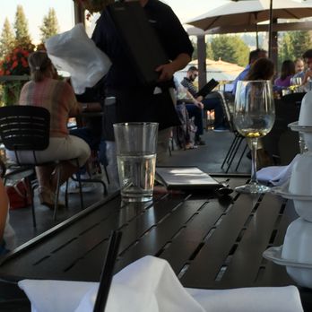 Clinkerdagger - Grumpy, Server Christina - Seafood Near Me - Spokane, Washington