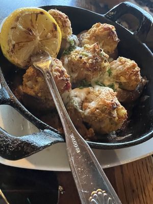 West End Tavern by null