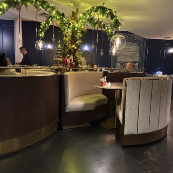 AKLA - Dinner time - International Near Me - Lisbon, 11