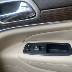 Southfork Chrysler Dodge Jeep Ram Service Center - They installed the control panel upside down.