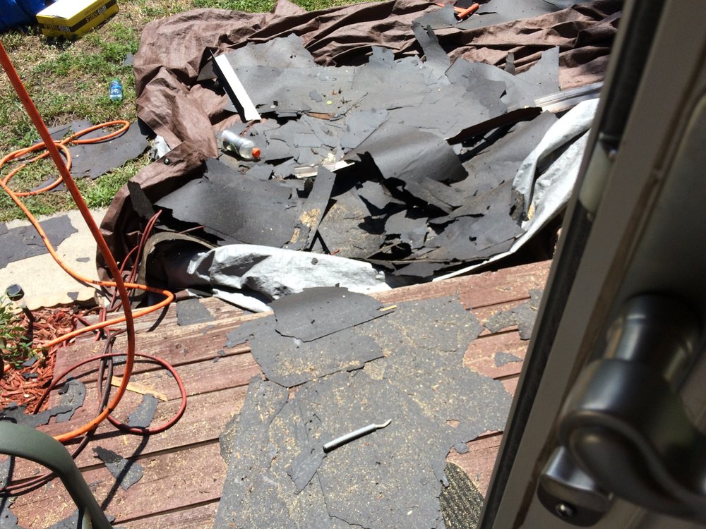 Slide of R&W Roofing Contractors