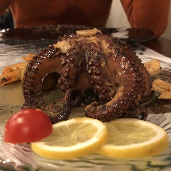 Solar 31 - Octopus with Schrimp - Seafood Near Me - Lisbon, 11 Solar 31 - Octopus with Schrimp - Seafood Near Me - Lisbon, 11