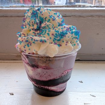 1-900-Ice Cream - Berries & Cream Parfait - Ice Cream & Frozen Yogurt Near Me - Philadelphia, Pennsylvania