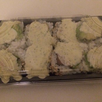 Casa Sushi - Urumaki con salsa - Sushi Bars Near Me - Madrid, M