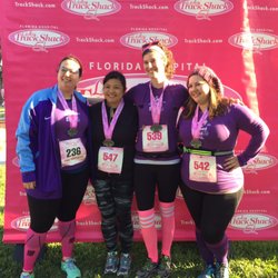 Lady Track Shack 5k - Yelp Elite ladies!!
