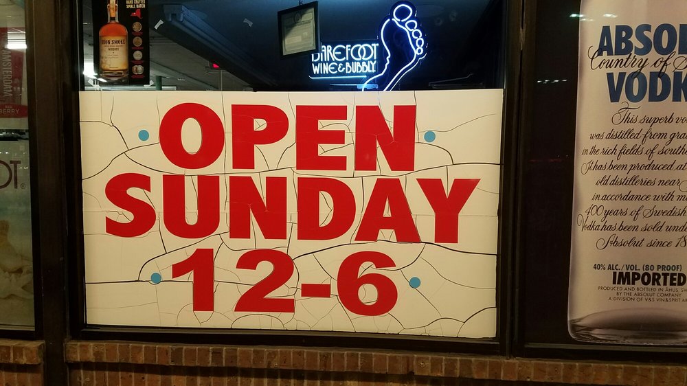 WINE & SPIRITS Updated October 2024 12 Reviews 585