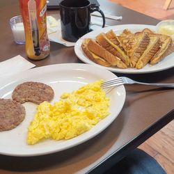 11/23/2024 Had a good dinner why not come back have a good french toast breakfast. Two eggs soft scrambled healthy turkey sausage cawfee