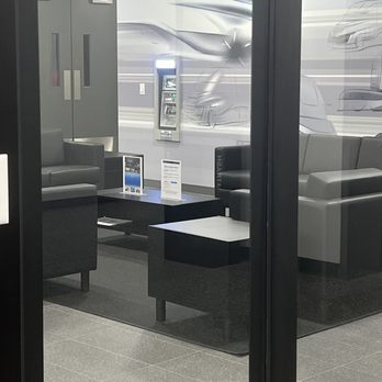 Freightliner - ATM?!!!! - Commercial Truck Dealers Near Me - Houston, Texas