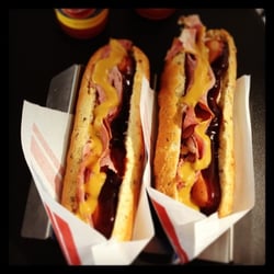 Little Big Cafe - The Kassler Dog