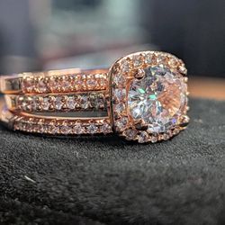 Kulli Atelier - Bridal Set we can create this in Yellow, Rose Platinum or White Gold.