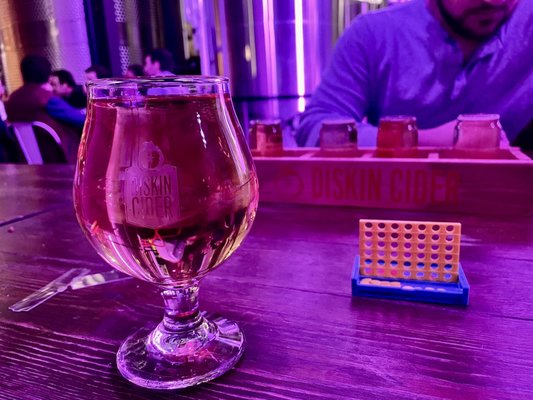 Diskin Cider by null