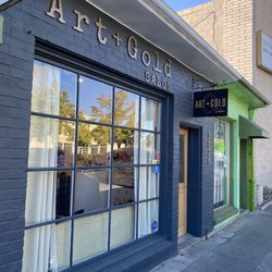 Art + Gold Salon storefront