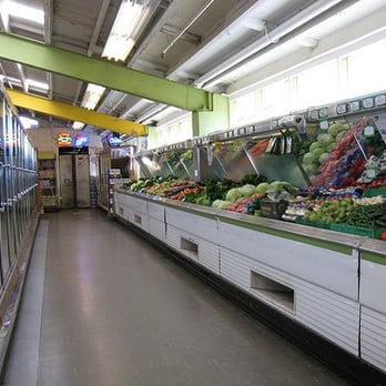 Purity Supermarket - produce section of produce section - Grocery Near Me - Fort Bragg, California Purity Supermarket - produce section of produce section - Grocery Near Me - Fort Bragg, California