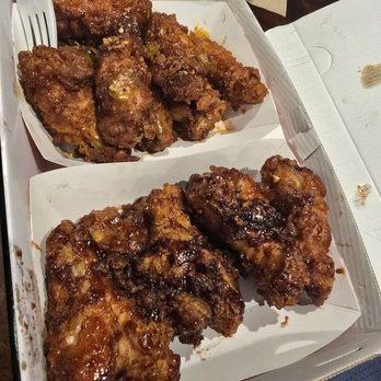 bb.q Chicken DT Riverside - Soy Garlic Wings Gangnam Style Wings - Chicken Shop Near Me - Riverside, California