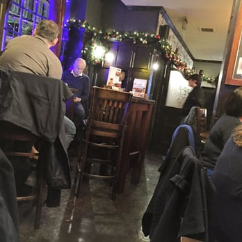 Bag O' Nails - Lots of locals inside during the holiday season. - Pubs Near Me - London, XGL