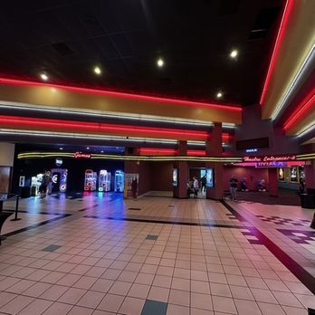 Regal Downingtown - Cinema Near Me - Downingtown, Pennsylvania Regal Downingtown - Cinema Near Me - Downingtown, Pennsylvania