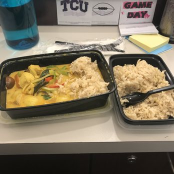 Malai Kitchen - Yummy yellow curry with chicken and rice for lunch! - Thai Near Me - Fort Worth, Texas