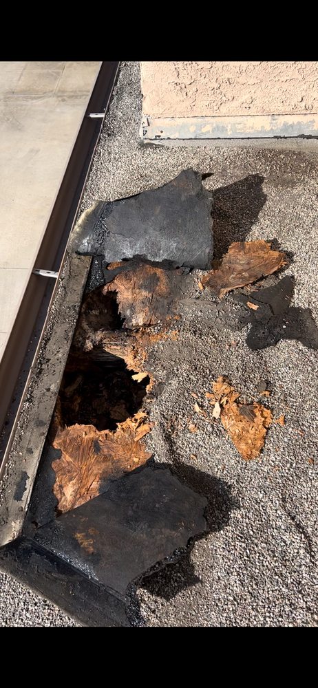 Slide of Roofing Folgar