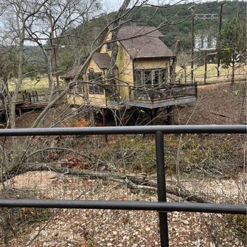 River Road Treehouses - View From the parking - Vacation Rentals Near Me - Canyon Lake, Texas River Road Treehouses - View From the parking - Vacation Rentals Near Me - Canyon Lake, Texas