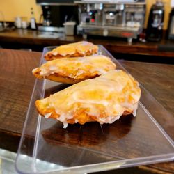 Honeycomb Cafe Bramwell - Fried Apple Hand Pie