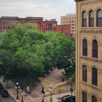 333 on the Park - Mears Park view - Apartments Near Me - St Paul, Minnesota