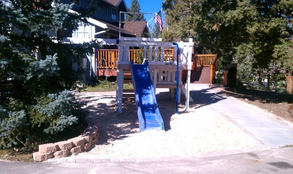 Big Bear Hostel by null