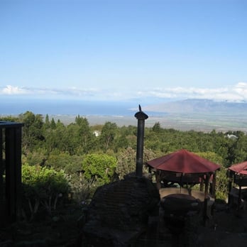 Kula Lodge & Restaurant - What a view! - Breakfast & Brunch Near Me - Kula, Hawaii