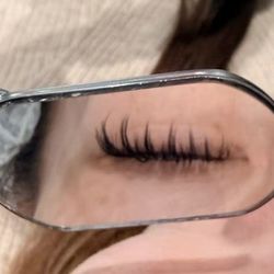Awesome Lash Lounge