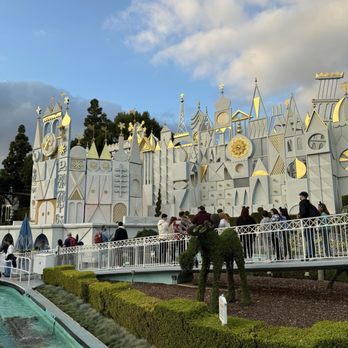 Its A Small World - Outdoor - Amusement Parks Near Me - Anaheim, California Its A Small World - Outdoor - Amusement Parks Near Me - Anaheim, California