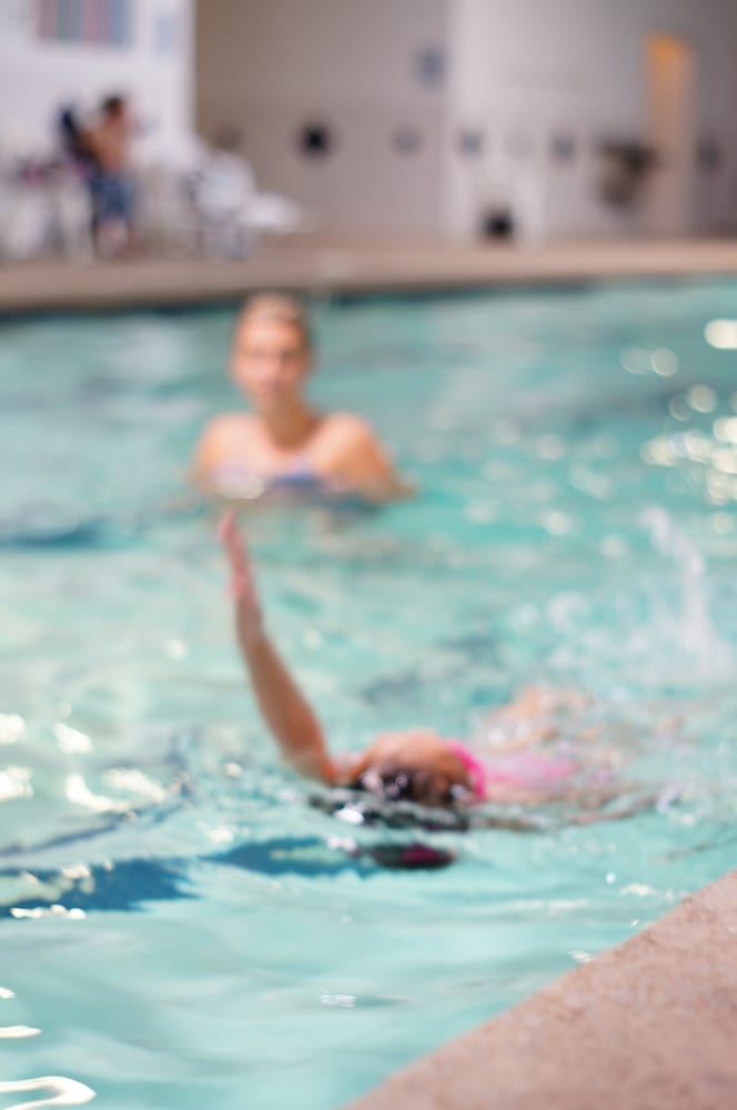 Desert Swim School Logo