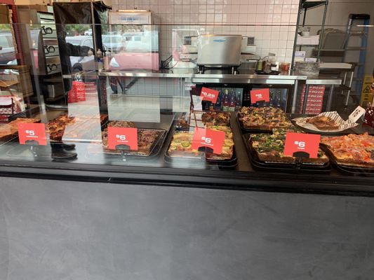Pop Pizza by null