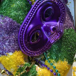 King Cake with cream cheese King Cake with cream cheese