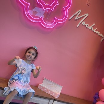 Mochinut - Long Beach - Miss Juliet and her mochi donuts - Donuts Near Me - Long Beach, California Mochinut - Long Beach - Miss Juliet and her mochi donuts - Donuts Near Me - Long Beach, California
