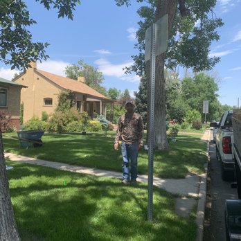 Aurora Lawn service - Luis #1 landscaper - Lawn Services Near Me - Aurora, Colorado