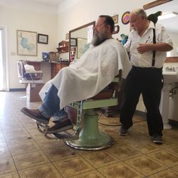 Manny's Traditional Barbershop