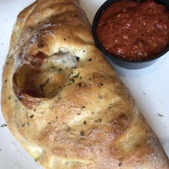 Sauce on the Side - Meat Me in St. Louie - Salad Near Me - St. Louis, Missouri Sauce on the Side - Meat Me in St. Louie - Salad Near Me - St. Louis, Missouri