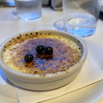 Burtons Grill & Bar - Crème Brûlée was top quality - New American Near Me - South Windsor, Connecticut Burtons Grill & Bar - Crème Brûlée was top quality - New American Near Me - South Windsor, Connecticut