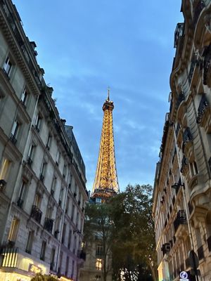 20 Eiffel by null