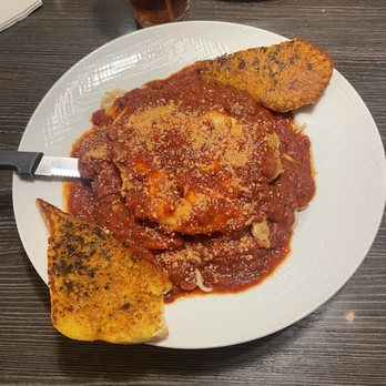 Griddle 24 - Chicken Parm dinner special $12.99.   Huge portion. - Diners Near Me - Chicago, Illinois