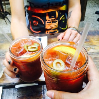 Mominette - Bloody Mary's! - French Near Me - Brooklyn, New York Mominette - Bloody Mary's! - French Near Me - Brooklyn, New York