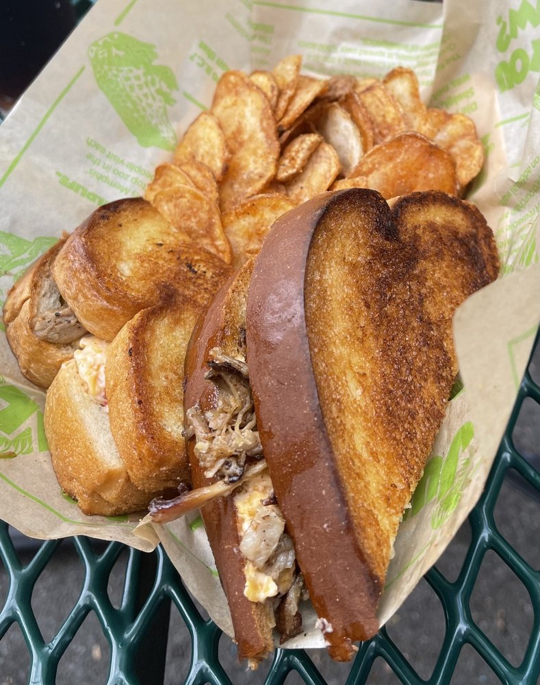 BBQ Plates and Sides