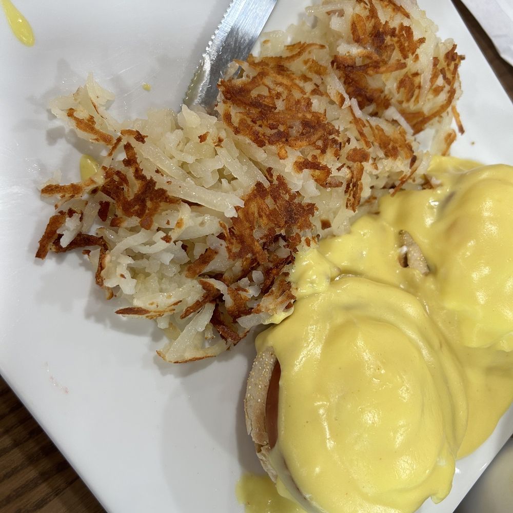 The Eggbreak Cafe - Classic Benedict - Breakfast & Brunch Near Me - Chippewa Falls, Wisconsin The Eggbreak Cafe - Classic Benedict - Breakfast & Brunch Near Me - Chippewa Falls, Wisconsin