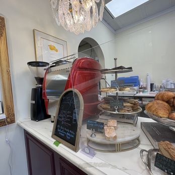 Lavish Bakehouse - they make yummy coffee too - Bakeries Near Me - Vernon Hills, Illinois Lavish Bakehouse - they make yummy coffee too - Bakeries Near Me - Vernon Hills, Illinois
